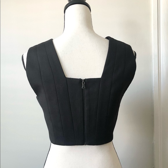 BCBGMAXAZRIA | Structured Black Crop Top - Picture 3 of 5